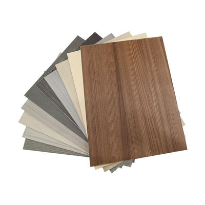 Placa de MDF bruto espessa de 18 mm com padrões de emissão de formaldeído E0