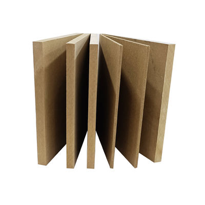 Painéis de MDF de alta densidade para interiores Grau E0 4x8 4x10 6x8 6x9 Tamanho personalizado Painel de MDF bruto