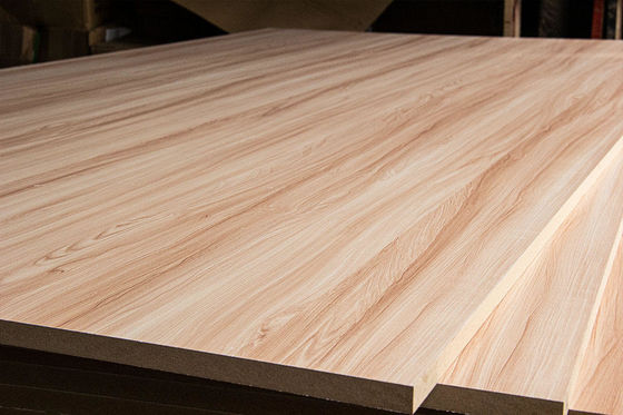 3mm 18mm Placas duras Papel de melamina MDF 1220x2440mm 2100x2800mm simples