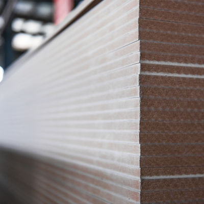 1.5-25 mm Espessura MDF revestido de carvalho, cinza, alface e faixa para o mercado dos importadores da Etiópia