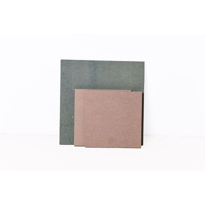 Indoor 2-25mm Taxa personalizada Plain MDF Board com núcleo de madeira de álamo