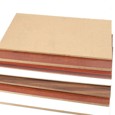 Tabela MDF de melamina de cor verificada para decoração