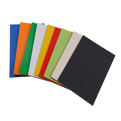 18mm Plain Mdf Panel And White Wood Grain Color Melamine Mdf Board À prova de umidade com 1